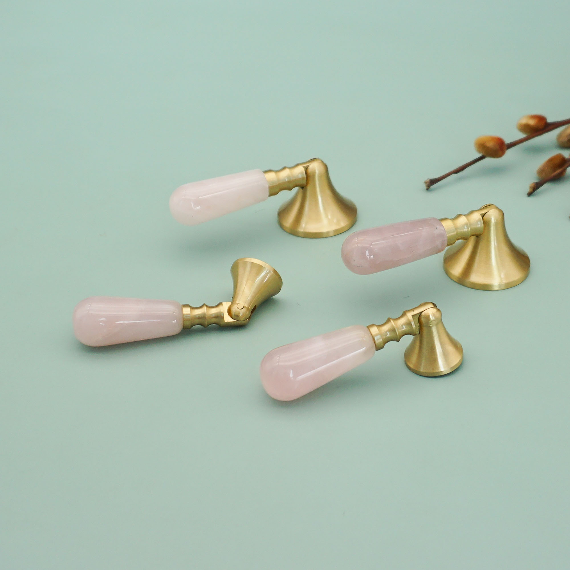 Розовый кристалл + латунные дв – обзор и цена Furniture Hardware Drop Pulls